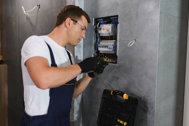 Best Electrical Outlet Repair  in Hamilton, MO