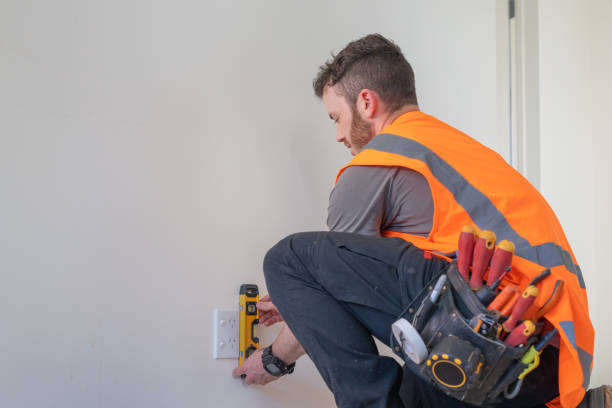Best 24-Hour Electrician  in Hamilton, MO